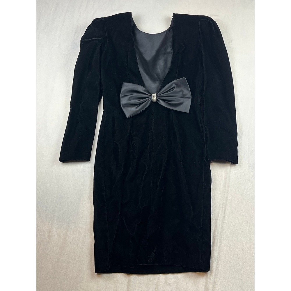 Late Edition Ltd Vintage 80s Black Velvet Puff Shoulder Bow Back Dress Size 6